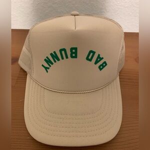 Bad Bunny "Monaco Nadie Sabe Lo Que Va a
Pasar Mañana" Concert trucker hat